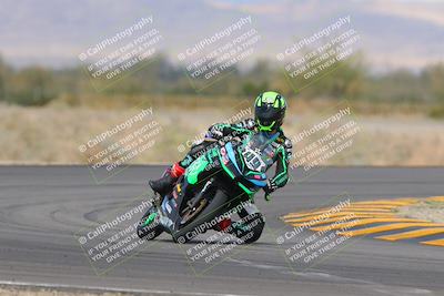 media/Oct-30-2022-CVMA (Sun) [[fb421c3cec]]/Race 6 500 Supersport-350 Supersport/